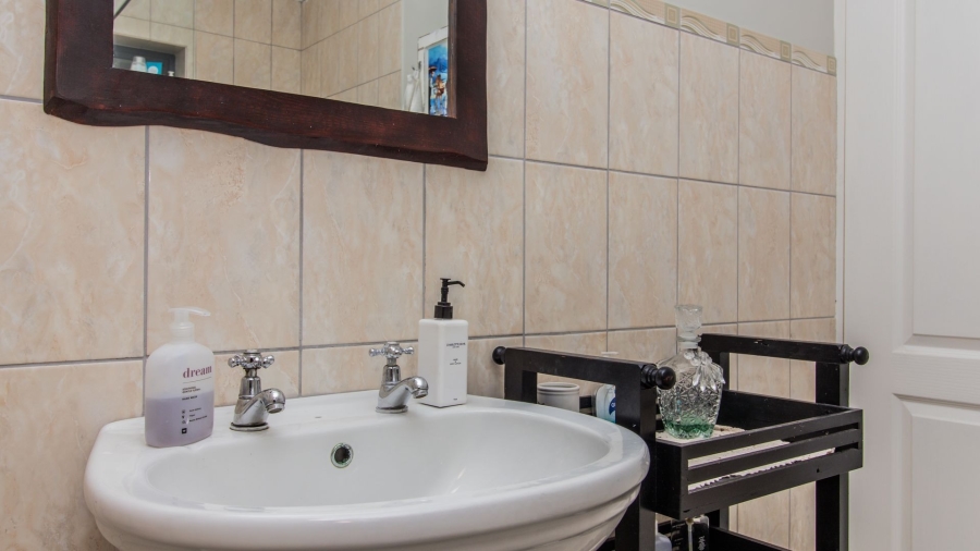 3 Bedroom Property for Sale in Romansbaai Estate Western Cape